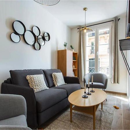 Apartmán Cmg Place De Clichy - Metro Europe Paříž Exteriér fotografie